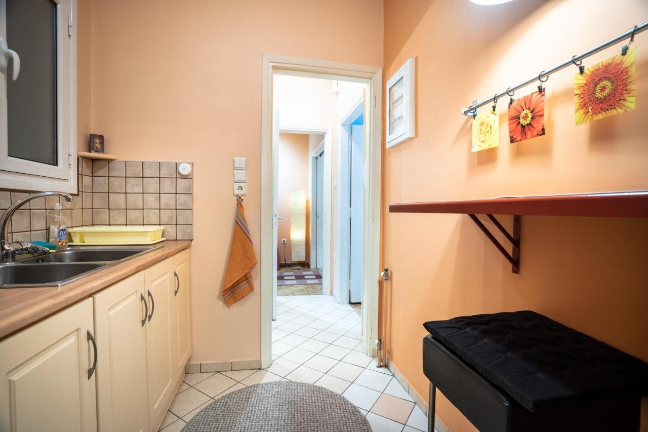Victoria Train Station 1 Bedroom 5 Pers Athènes Extérieur photo