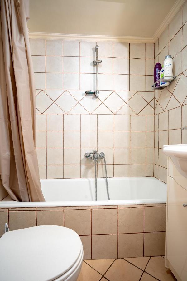 Victoria Train Station 1 Bedroom 5 Pers Athènes Extérieur photo